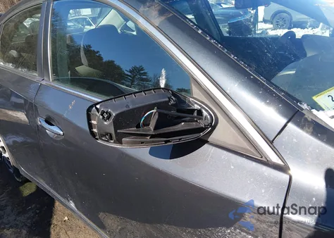 2013 Nissan Altima 2.5 S z USA, uszkodzony, nr VIN 1N4AL3AP1DN559094